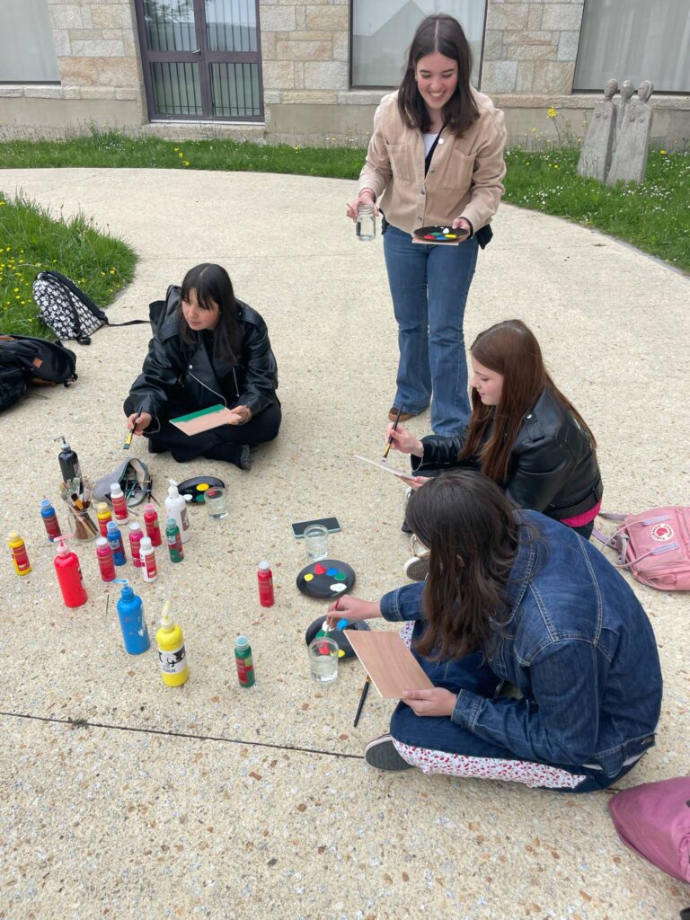 sortie-au-musee-pour-les-eleves-de-la-specialite-arts