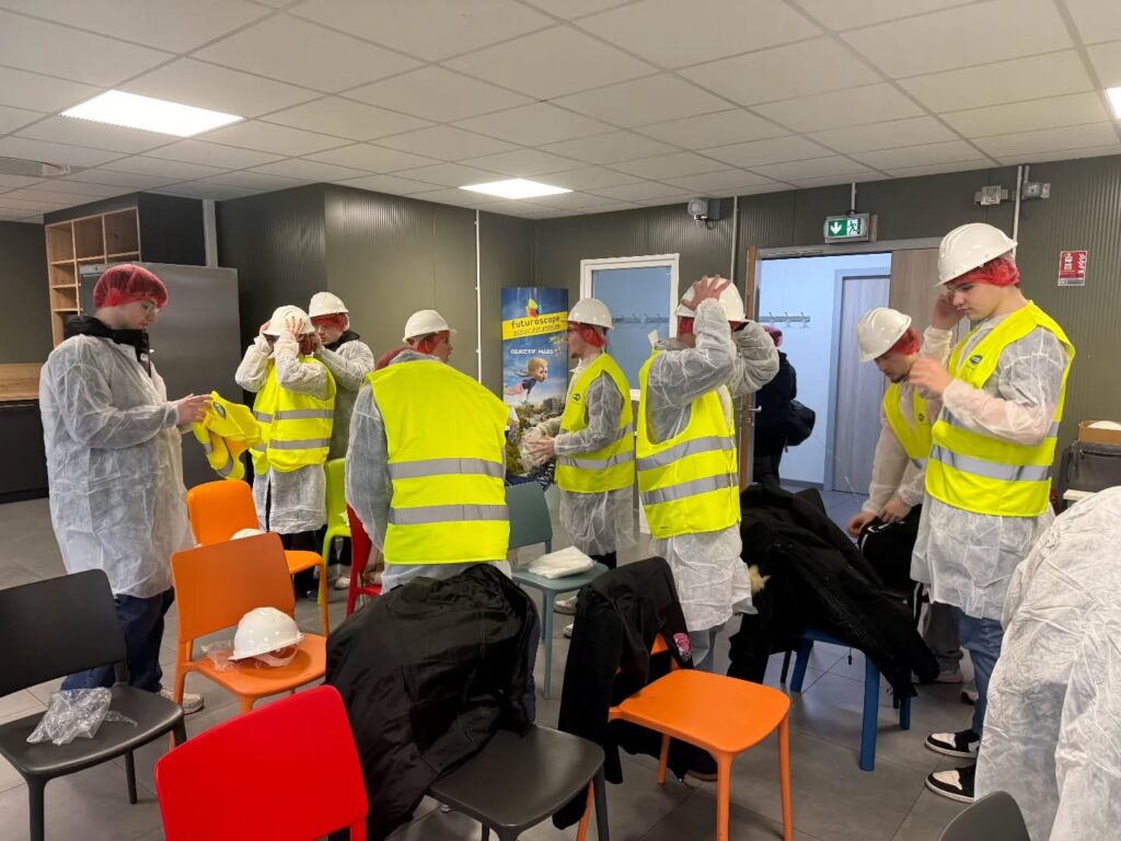 visite-de-lentreprise-ardo-pour-nos-eleves-de-stmg