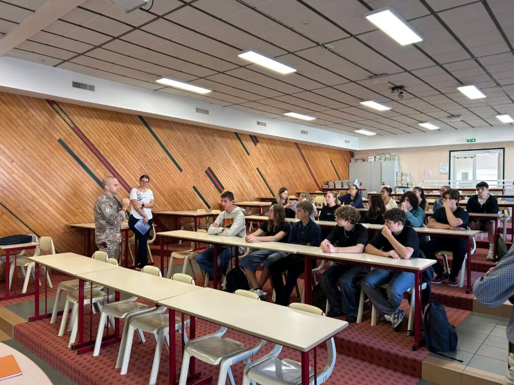 lancement-de-la-classe-defense-au-lycee